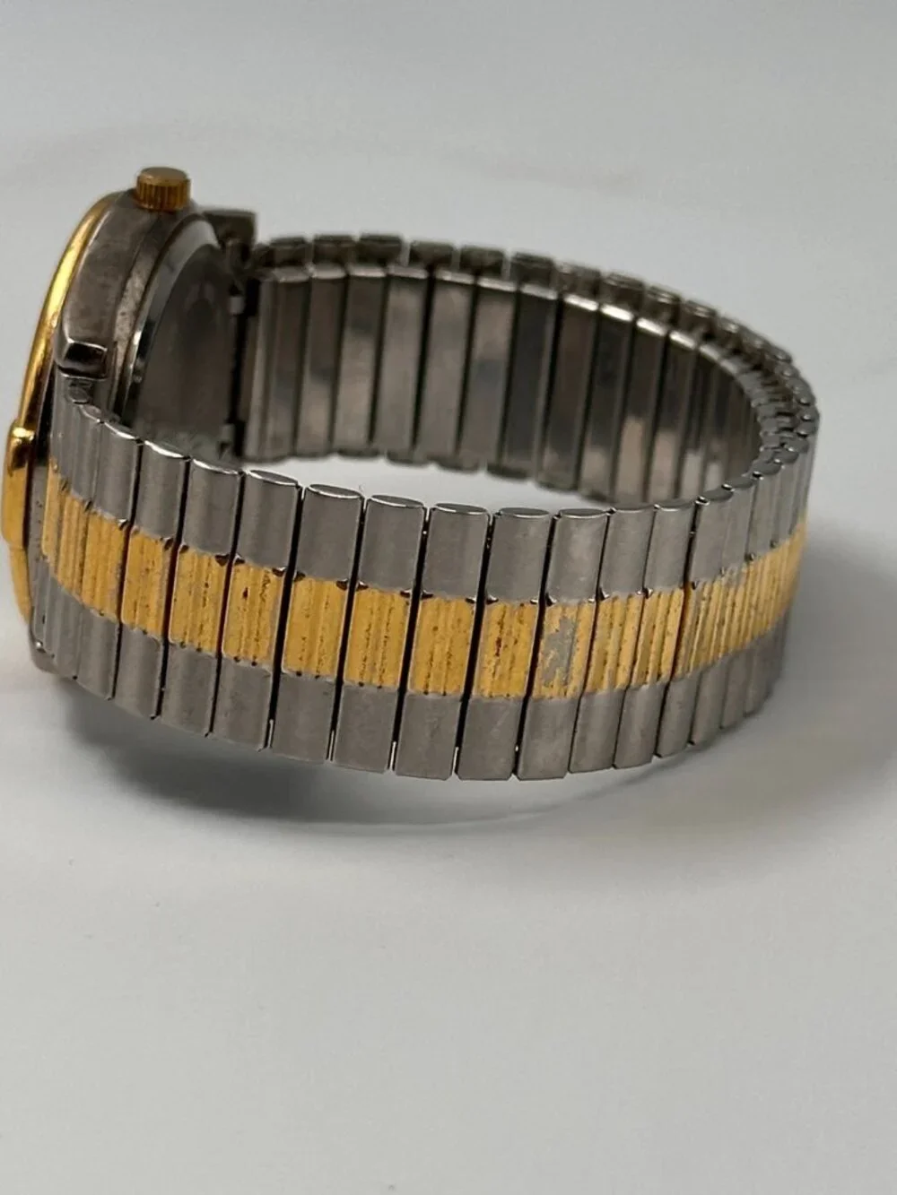 3/$30 VTG. Bill Blass Watch Silver Gold Two Tone Day Date Stretch Band